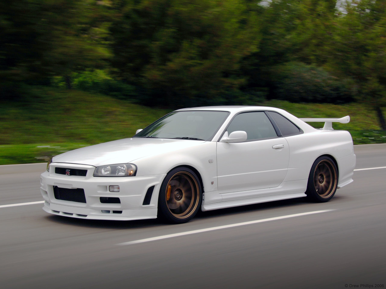 Nissan skyline r34 gt v #9